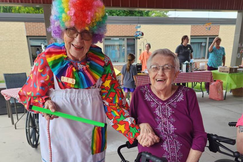 Diane-&-Ardelle-Carnival
