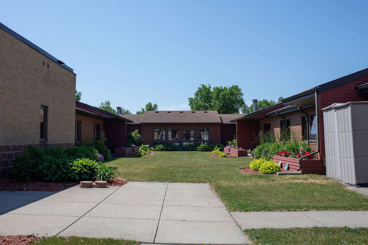 patio-facility-photo
